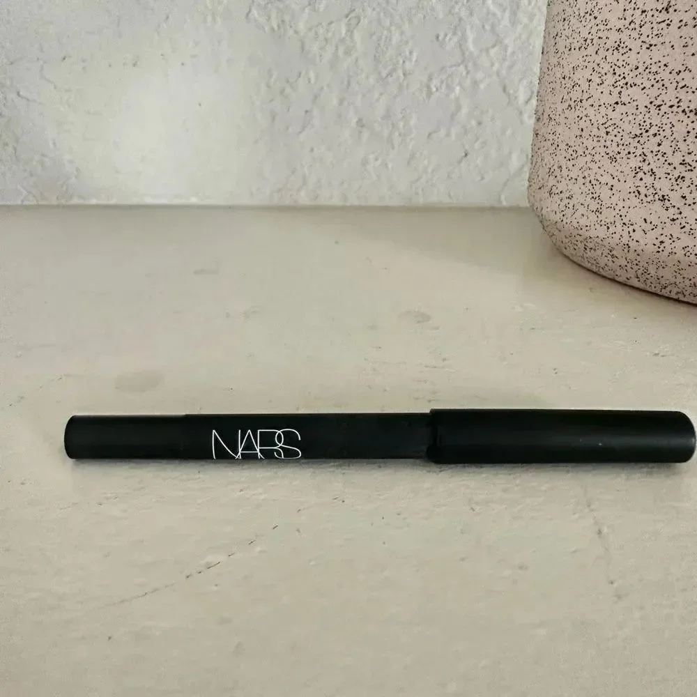 NARS black mini